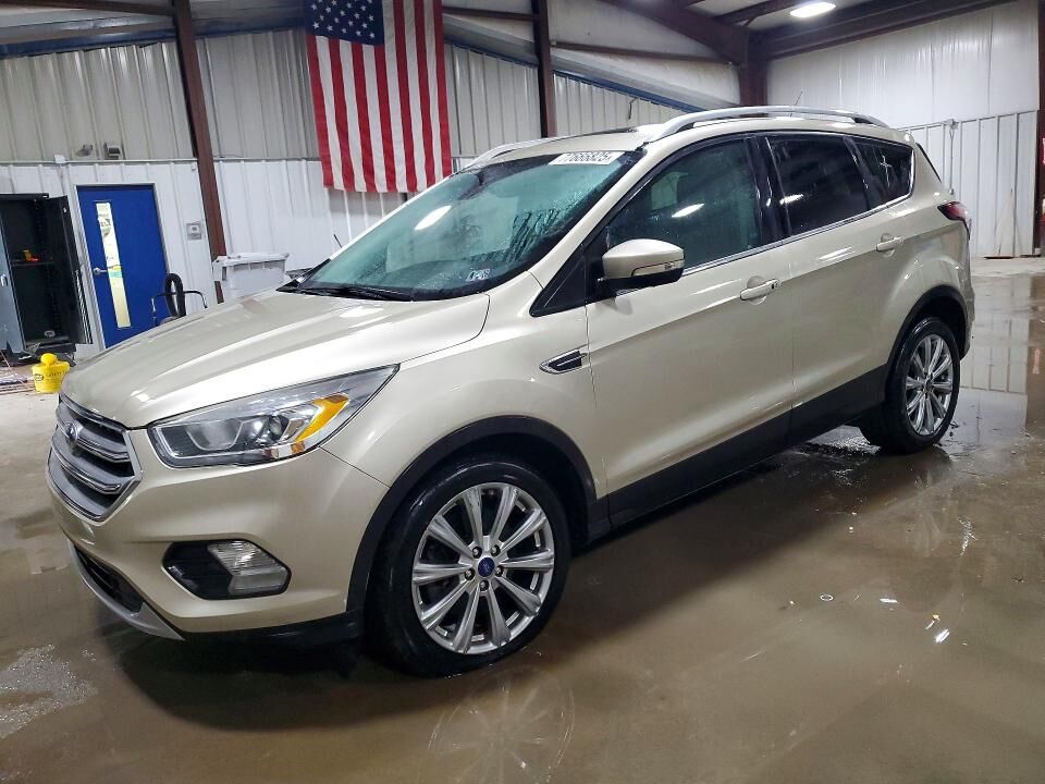 2017 FORD Escape