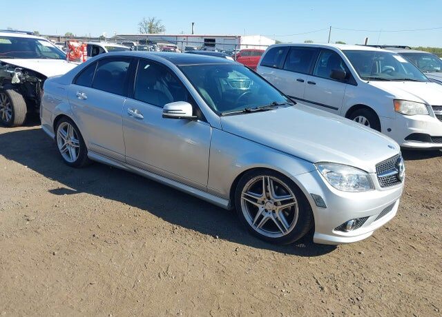 2010 MERCEDES-BENZ C-Class