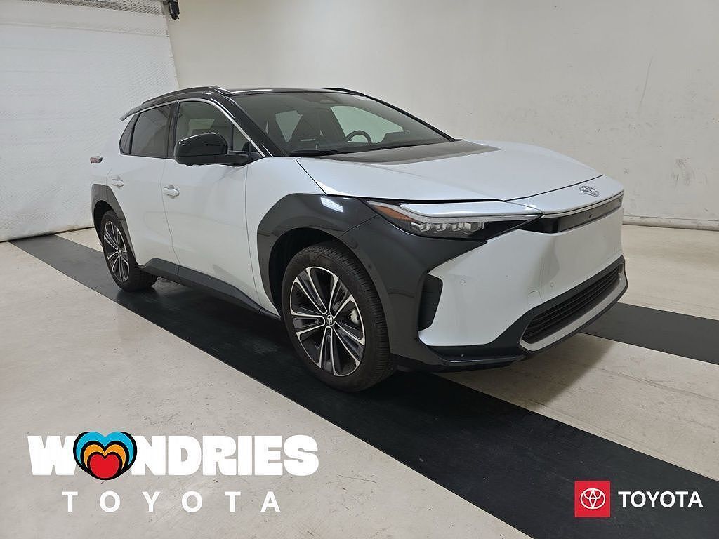2024 TOYOTA bZ4X