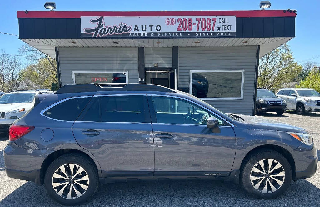 2017 SUBARU Outback