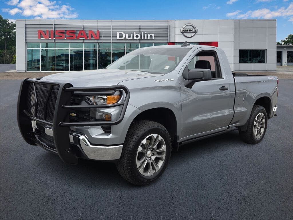 2025 CHEVROLET Silverado