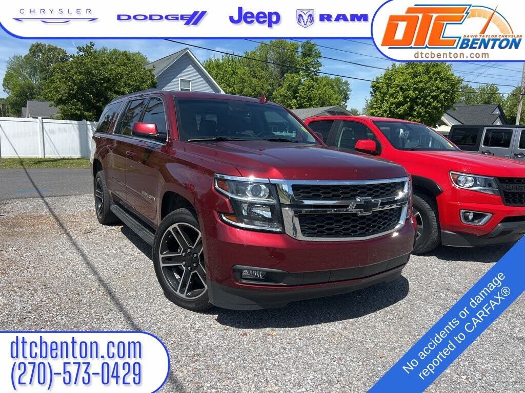 2017 CHEVROLET Suburban