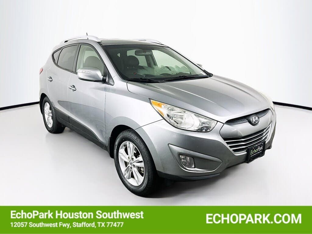 2013 HYUNDAI Tucson