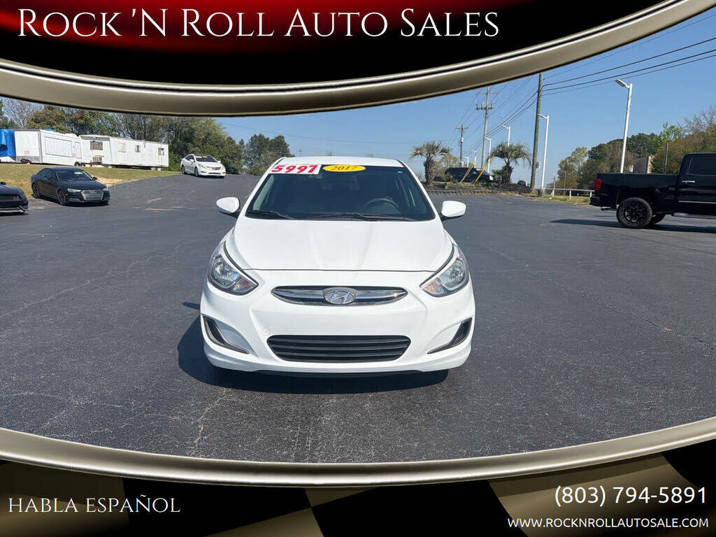 2017 HYUNDAI Accent