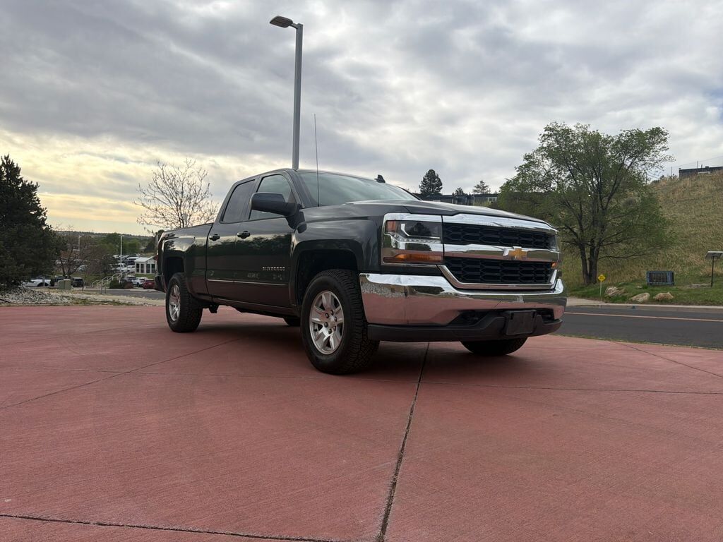 2018 CHEVROLET Silverado