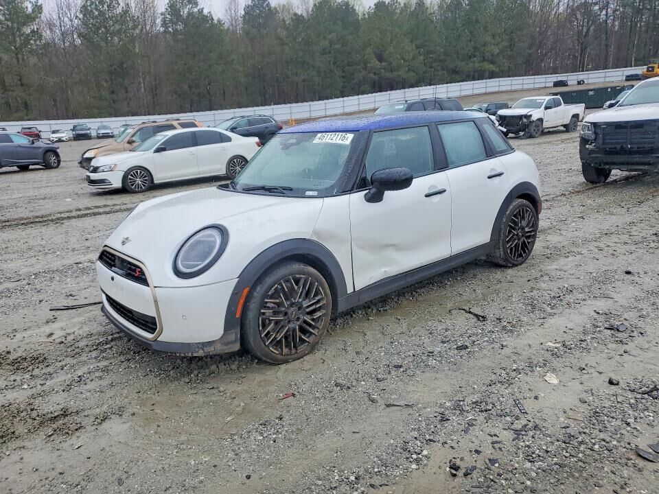 2025 MINI Hardtop