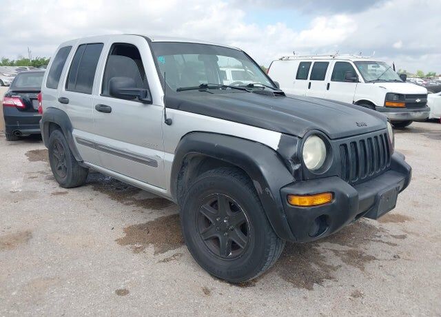 2004 JEEP Liberty