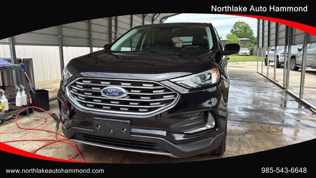 2022 FORD Edge