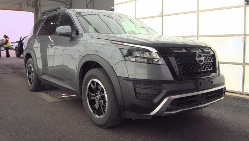 2023 NISSAN Pathfinder