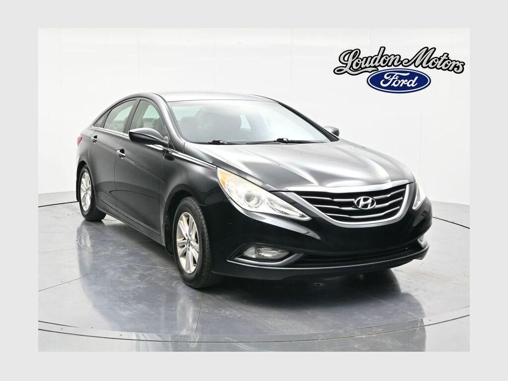 2013 HYUNDAI Sonata