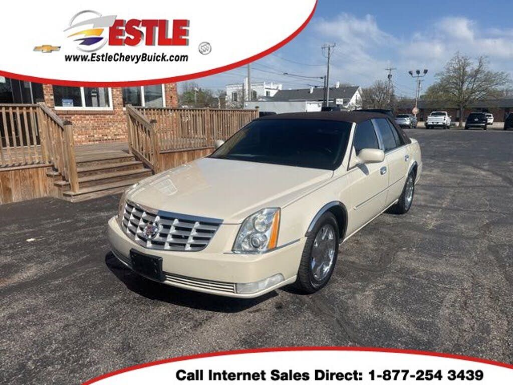 2011 CADILLAC DTS