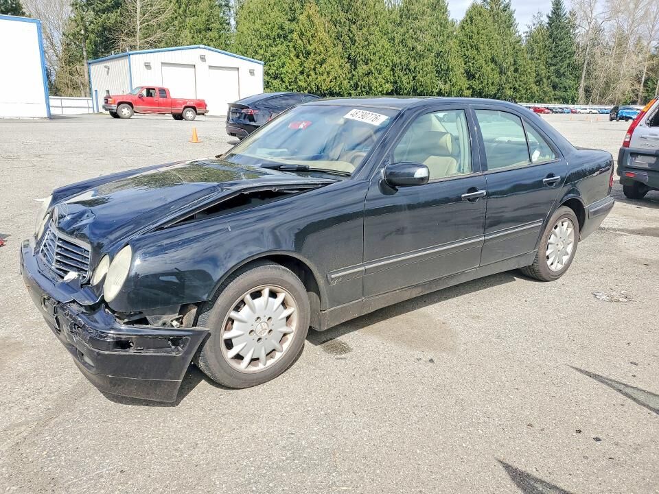 2001 MERCEDES-BENZ E-Class