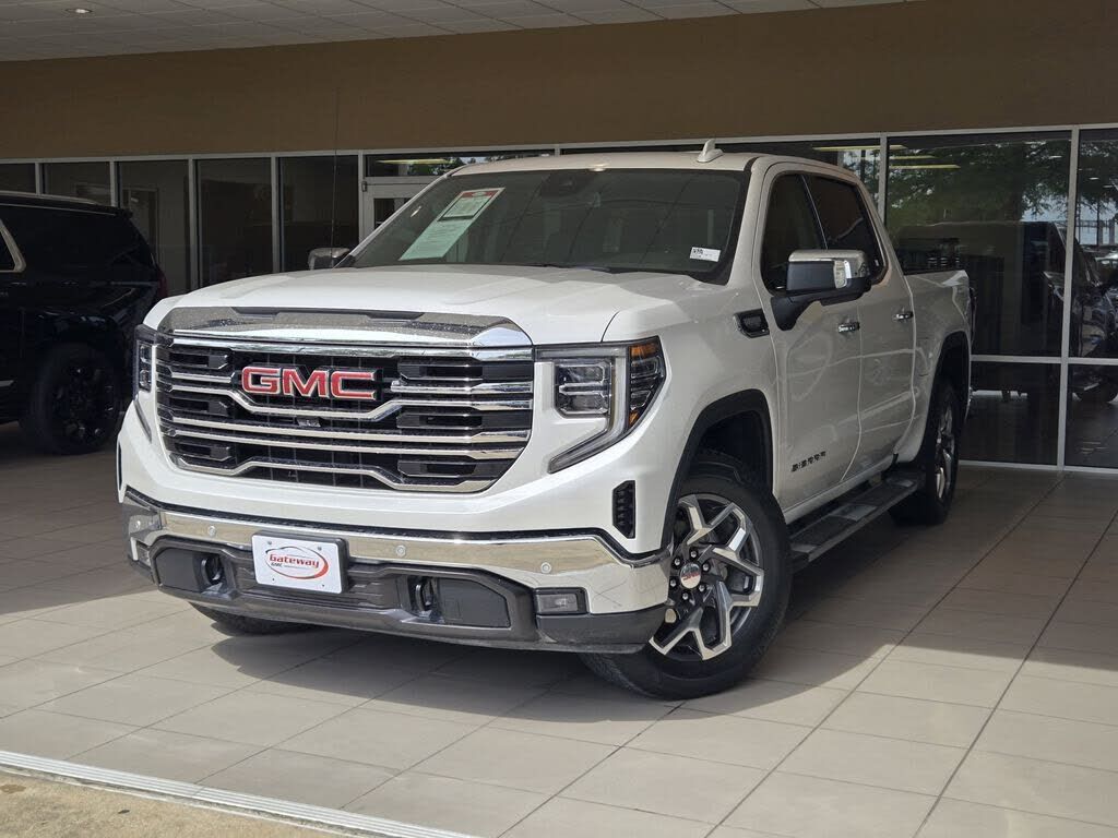 2024 GMC Sierra