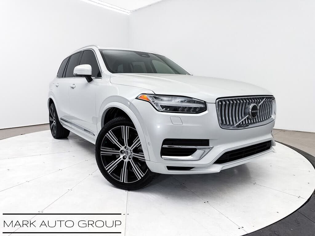 2024 VOLVO XC90