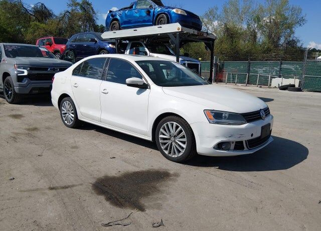 2011 VOLKSWAGEN Jetta