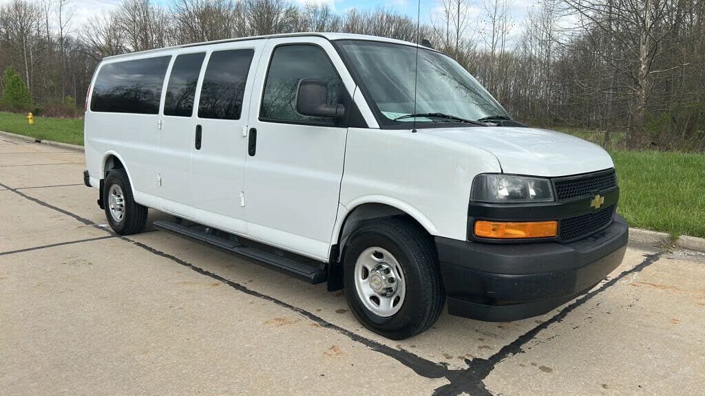 2018 CHEVROLET Express