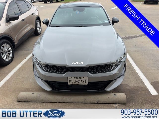 2022 KIA K5