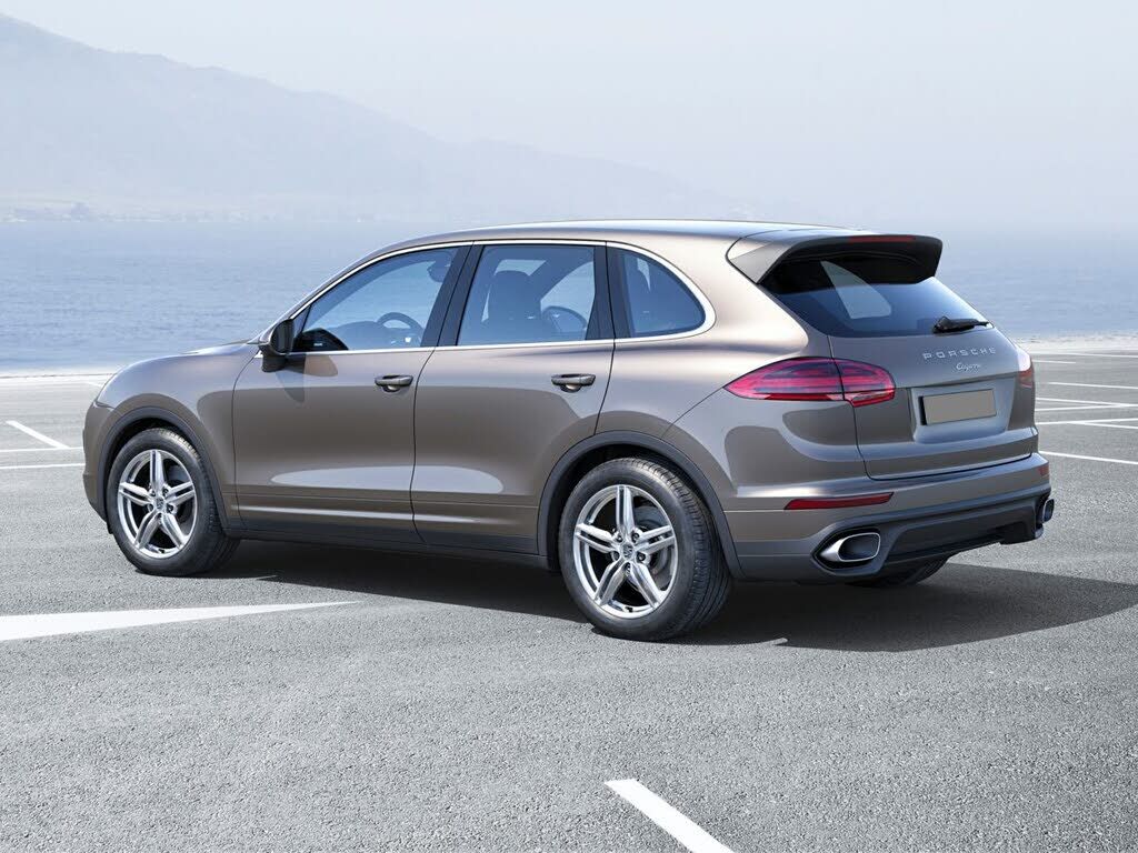 2016 PORSCHE Cayenne