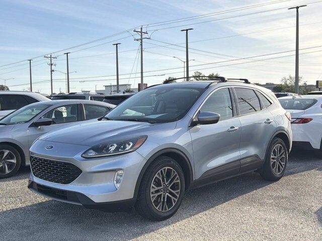 2022 FORD Escape