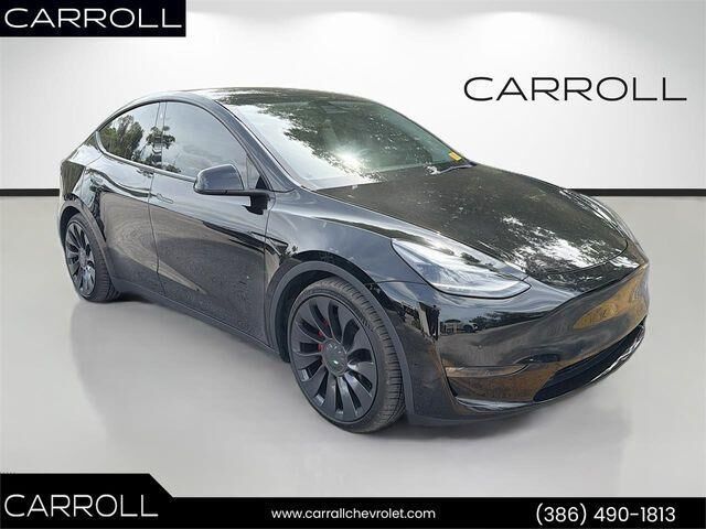 2022 TESLA Model Y