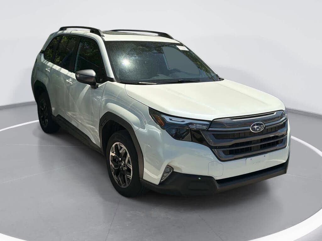 2025 SUBARU Forester