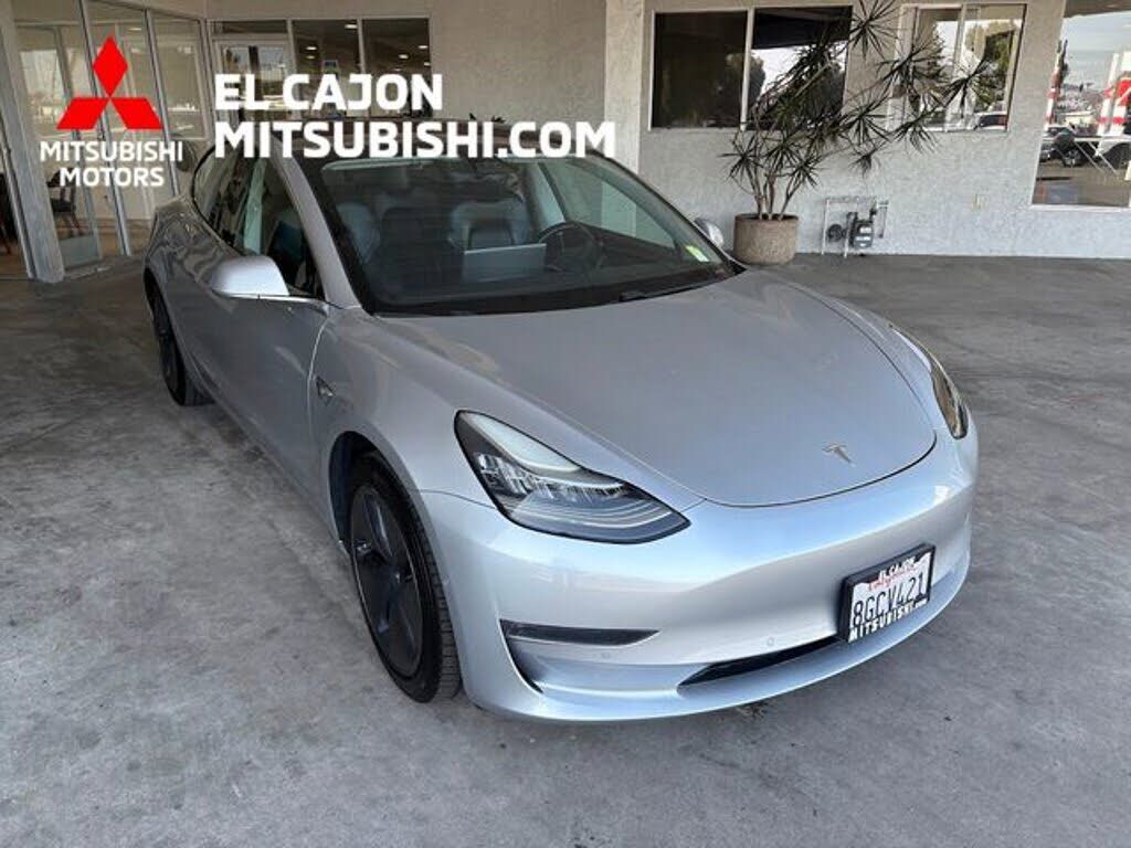 2018 TESLA Model 3