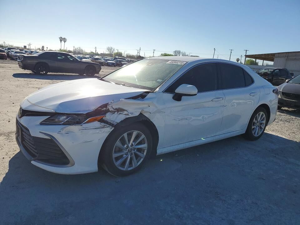 2021 TOYOTA Camry
