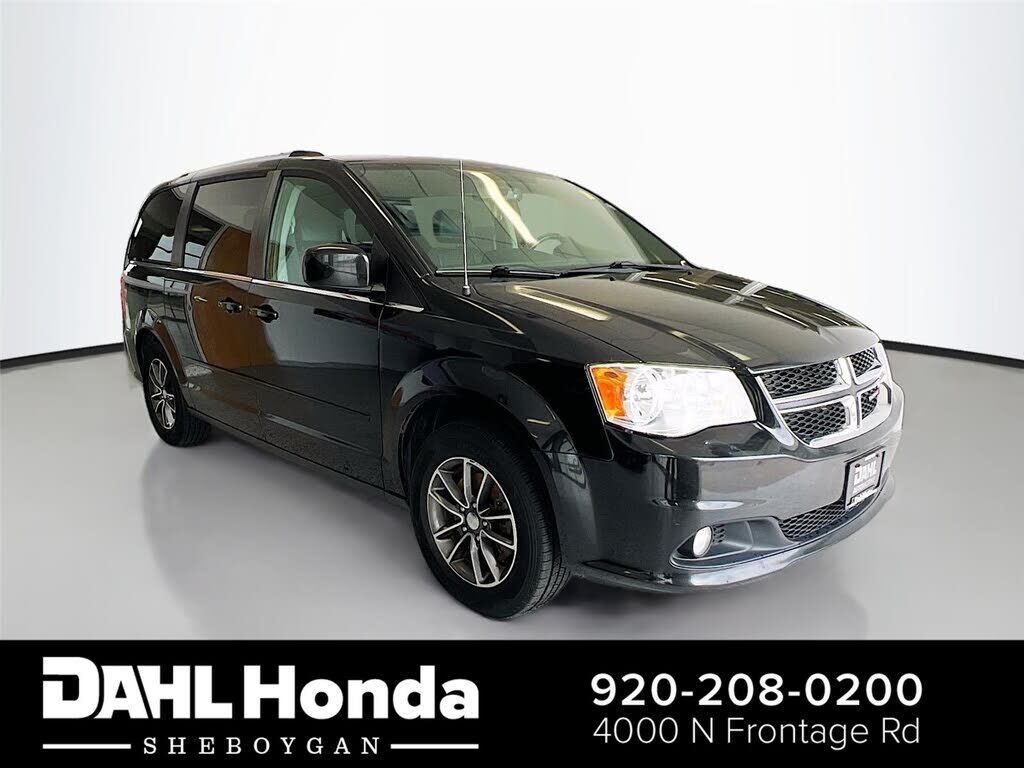 2017 DODGE Grand Caravan
