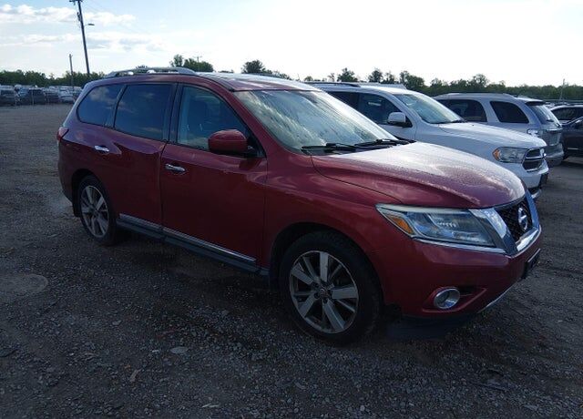 2014 NISSAN Pathfinder