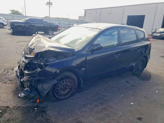 2012 HYUNDAI Elantra