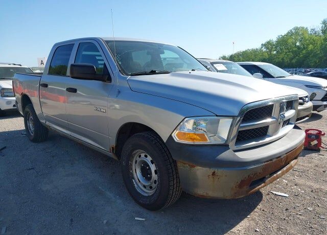 2010 DODGE Ram