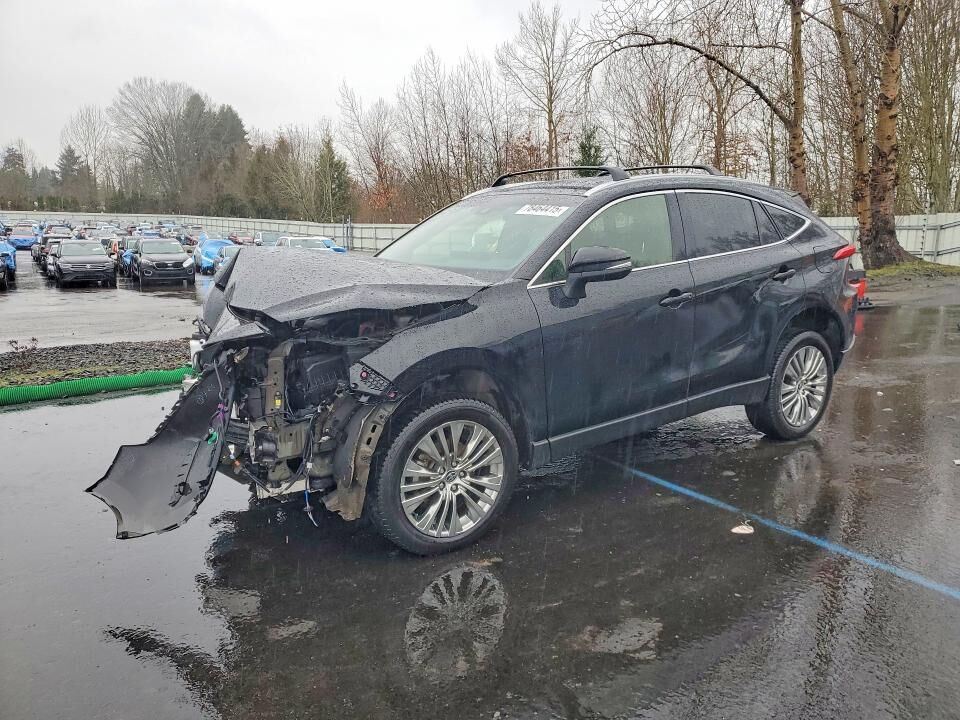 2022 TOYOTA Venza