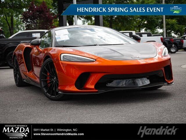 2022 MCLAREN GT