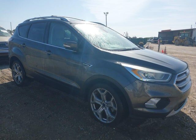 2017 FORD Escape