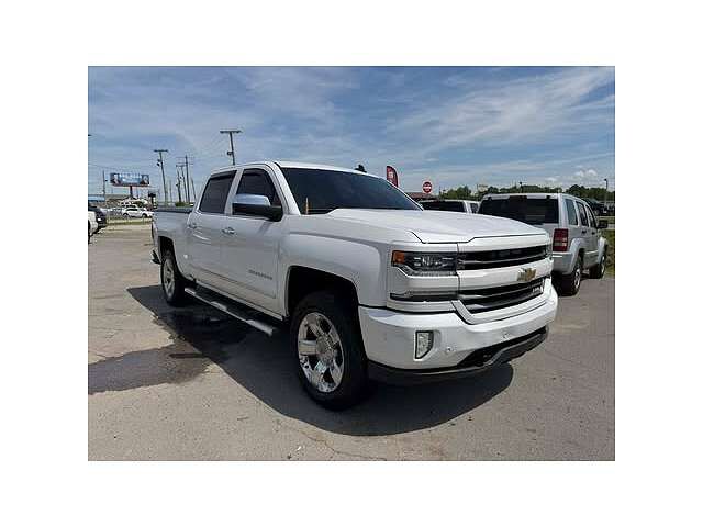 2017 CHEVROLET Silverado