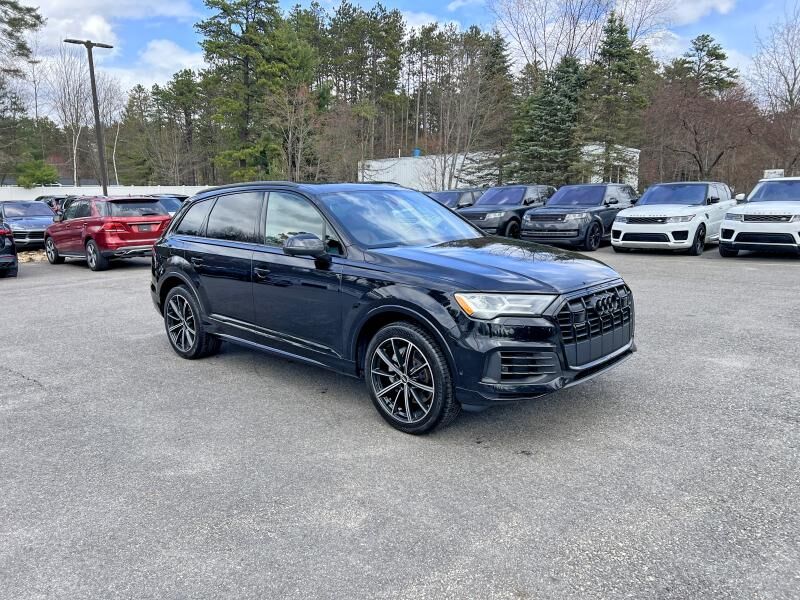 2021 AUDI Q7