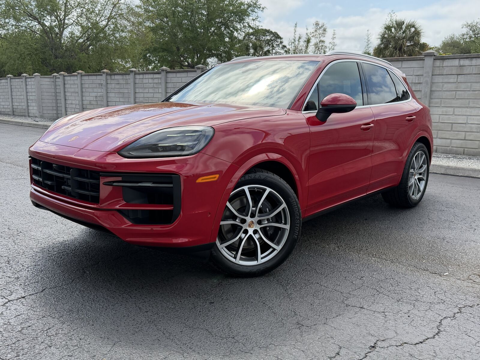 2026 PORSCHE Cayenne