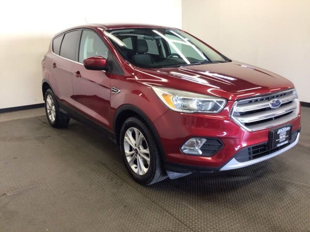 2017 FORD Escape