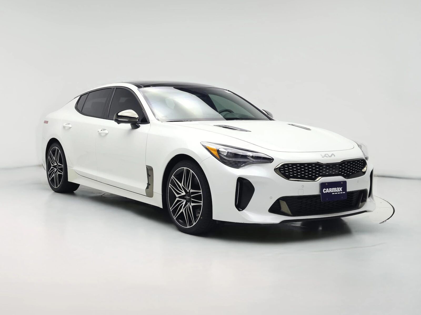 2022 KIA Stinger