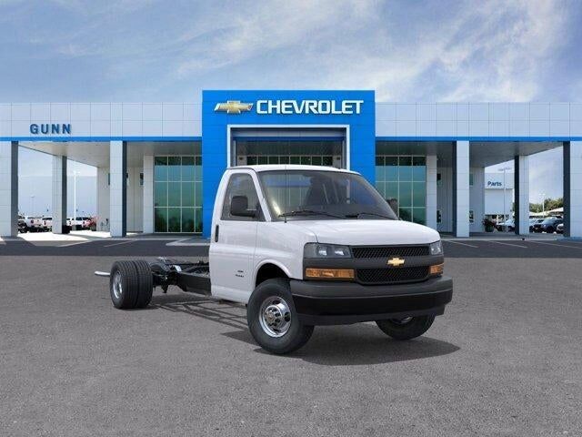 2025 CHEVROLET Express