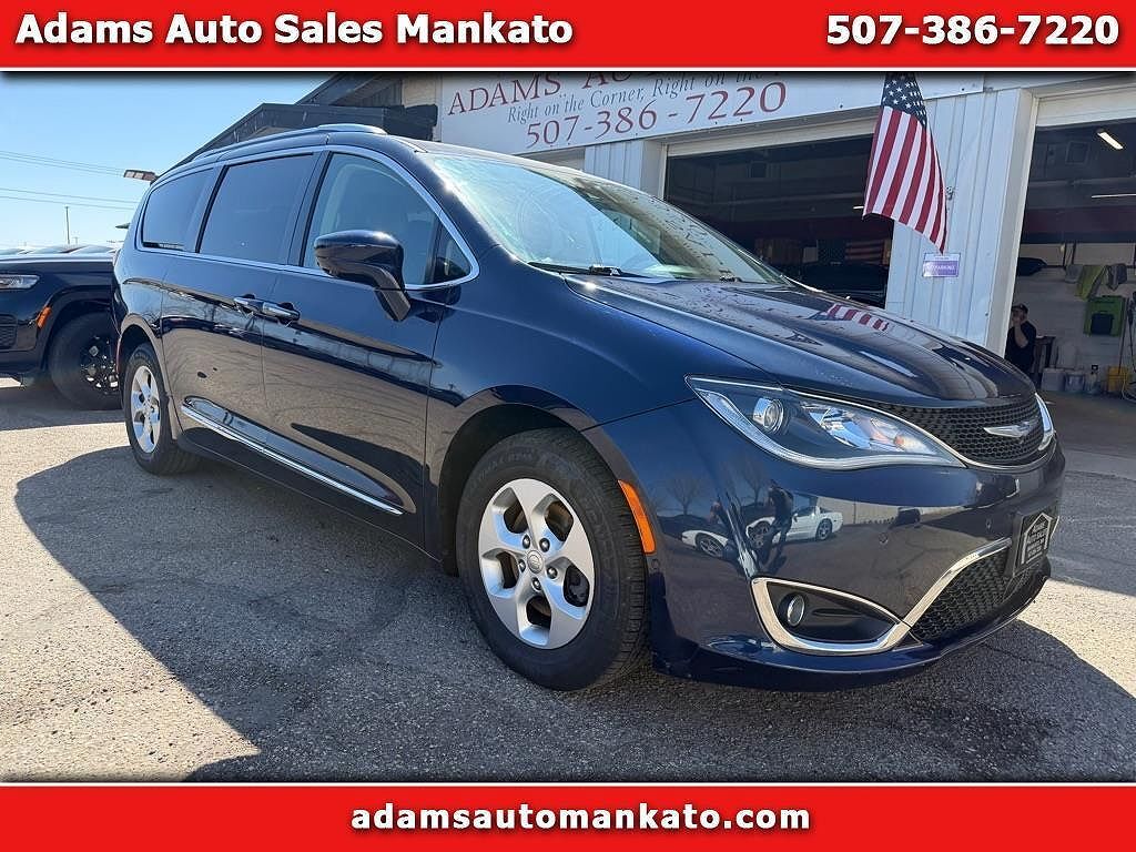 2017 CHRYSLER Pacifica