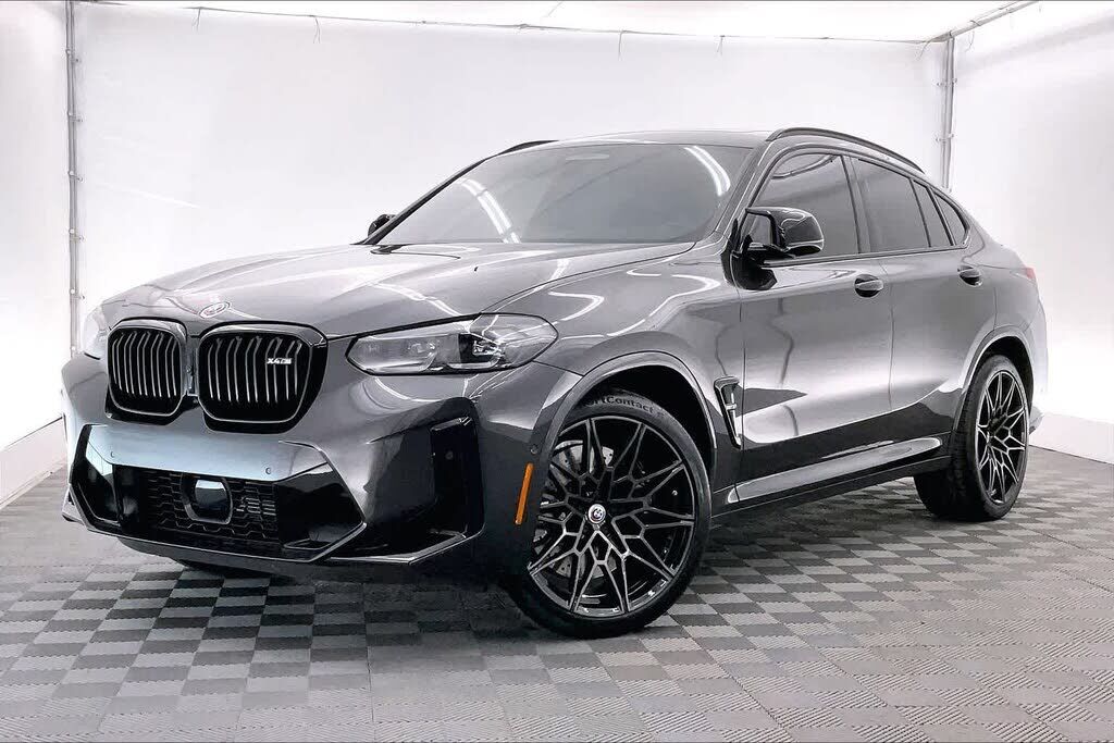2023 BMW X4