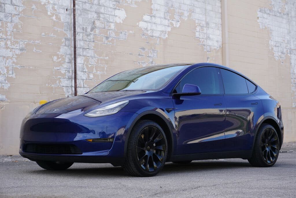 2021 TESLA Model Y