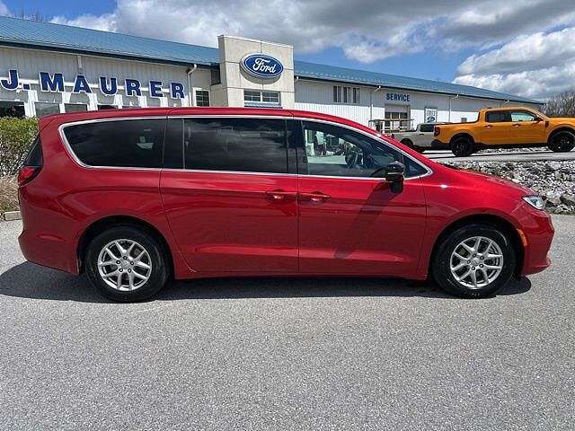 2025 CHRYSLER Pacifica