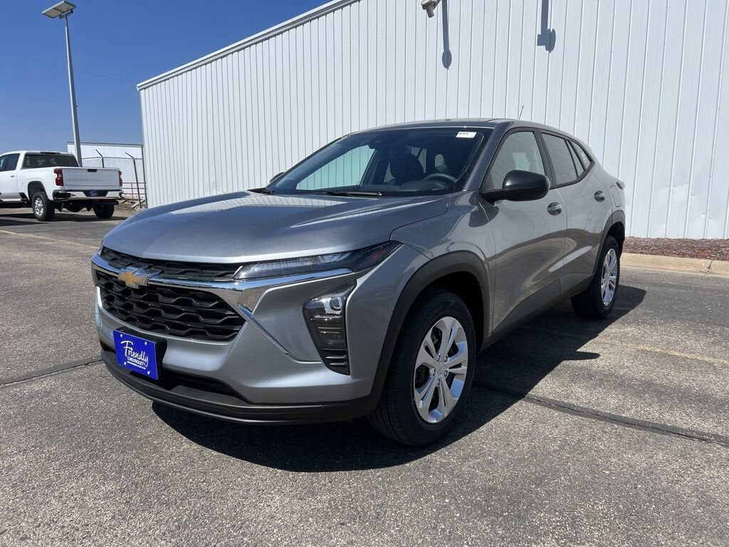 2026 CHEVROLET Trax
