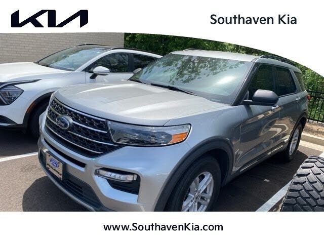 2021 FORD Explorer