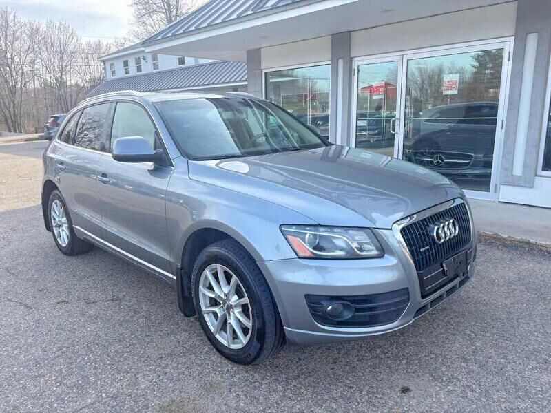 2010 AUDI Q5