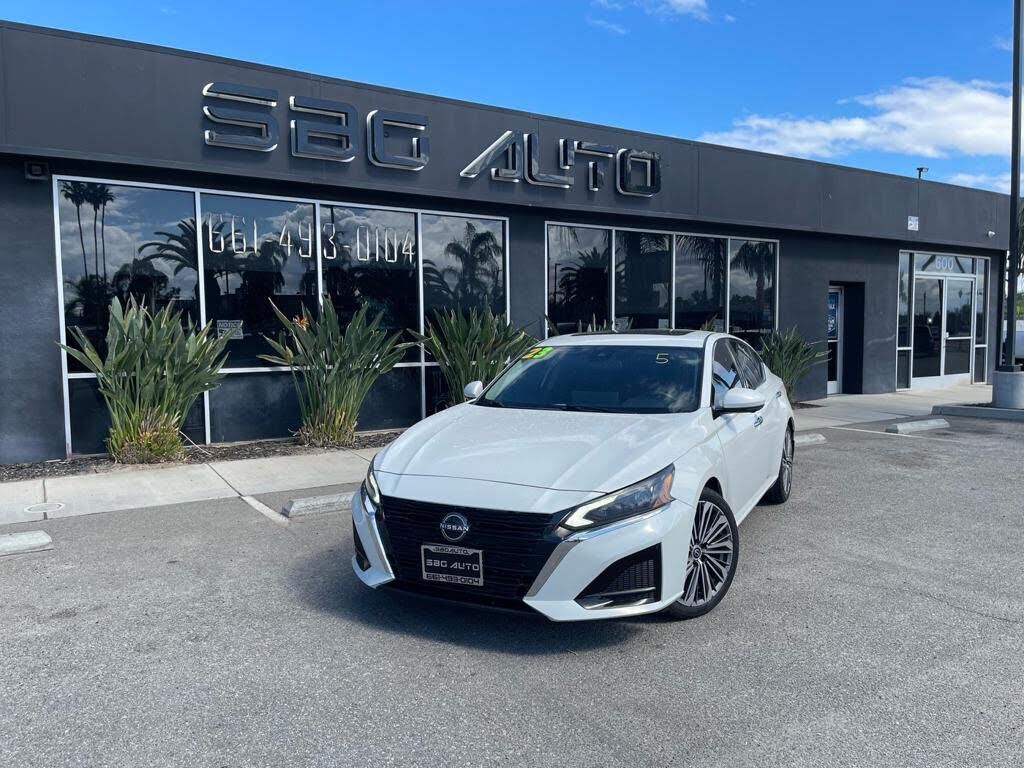 2023 NISSAN Altima