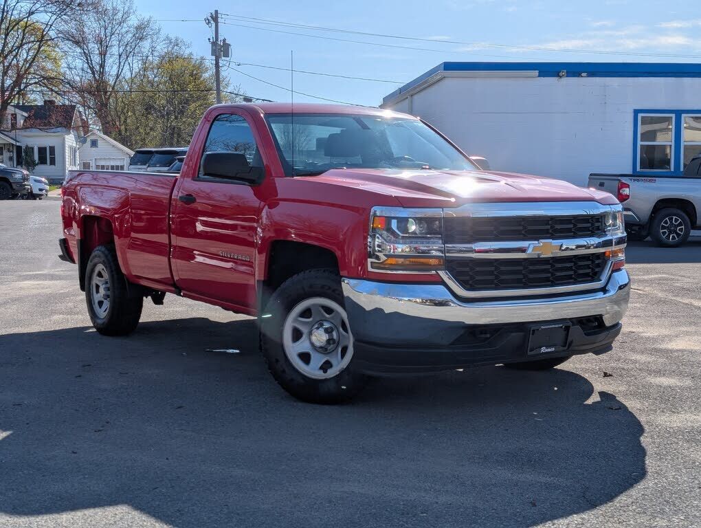 2018 CHEVROLET Silverado