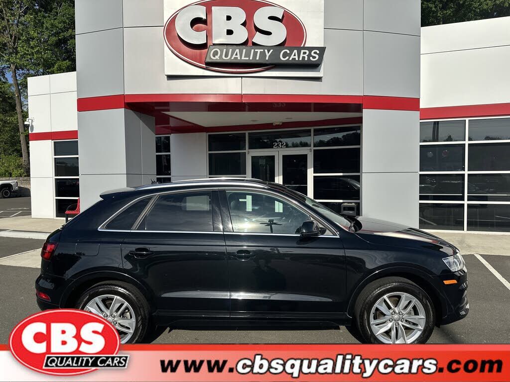 2016 AUDI Q3